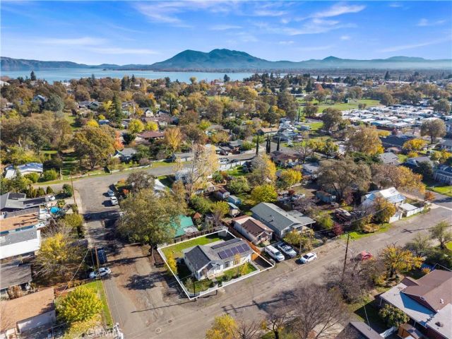 110 S Russell, Lakeport, CA 95453