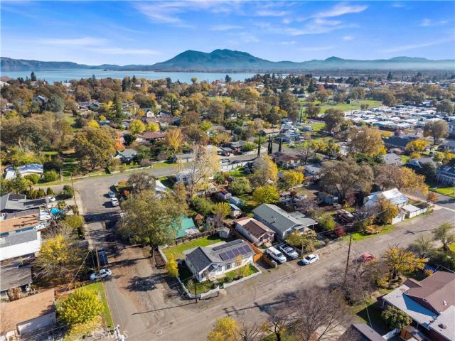 110 S Russell, Lakeport, CA 95453