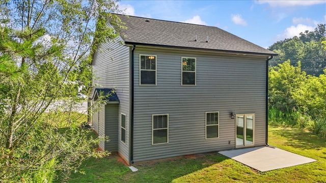 8 Cringle Lane, Anderson, SC 29625