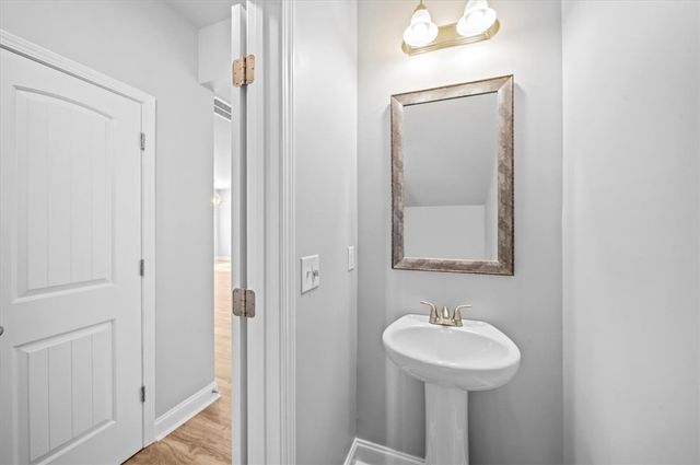 8 Cringle Lane, Anderson, SC 29625