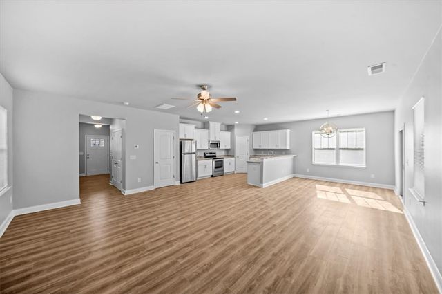 8 Cringle Lane, Anderson, SC 29625