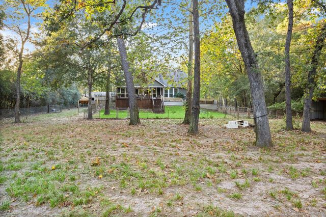 23016 Glenwood Boulevard, Hockley, TX 77447