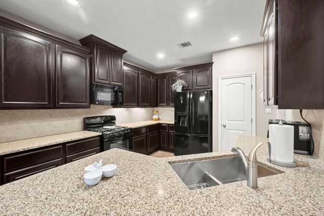 23016 Glenwood Boulevard, Hockley, TX 77447