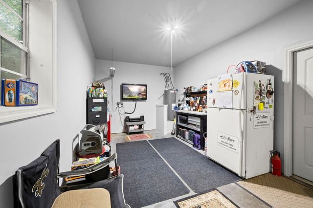 23016 Glenwood Boulevard, Hockley, TX 77447