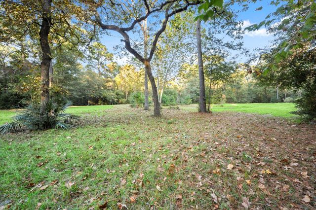 23016 Glenwood Boulevard, Hockley, TX 77447