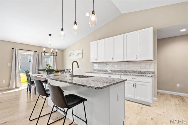 1588 Misty River Drive, St Paul, MO 63366