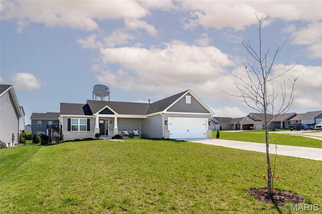 1588 Misty River Drive, St Paul, MO 63366