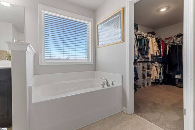 201 Calavera Drive, Simpsonville, SC 29681