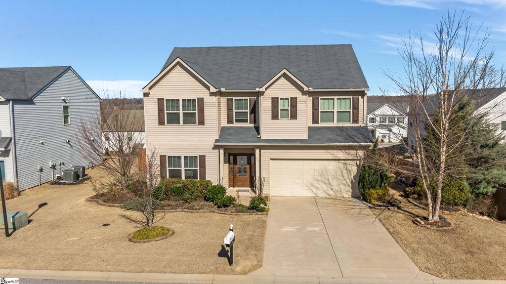201 Calavera Drive, Simpsonville, SC 29681