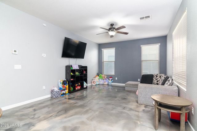 1053 E HARVEST Road, San Tan Valley, AZ 85140