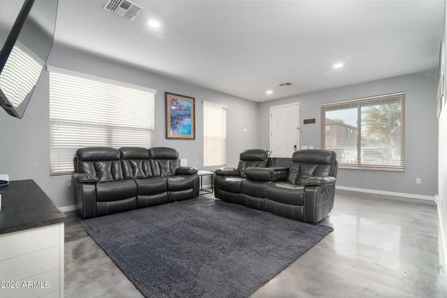 1053 E HARVEST Road, San Tan Valley, AZ 85140