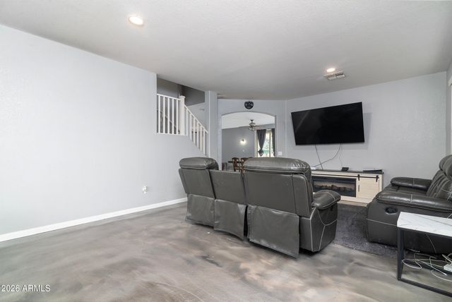 1053 E HARVEST Road, San Tan Valley, AZ 85140