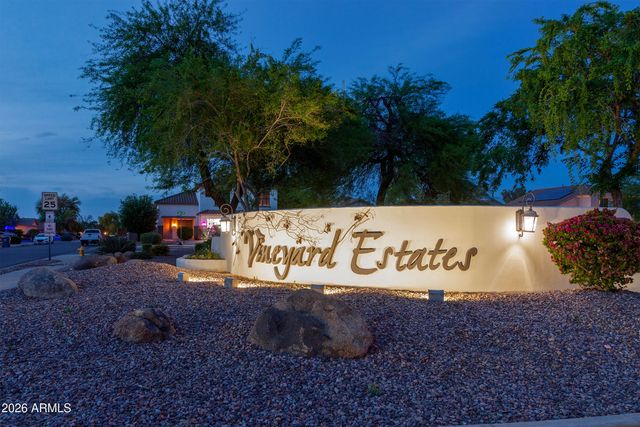 1053 E HARVEST Road, San Tan Valley, AZ 85140