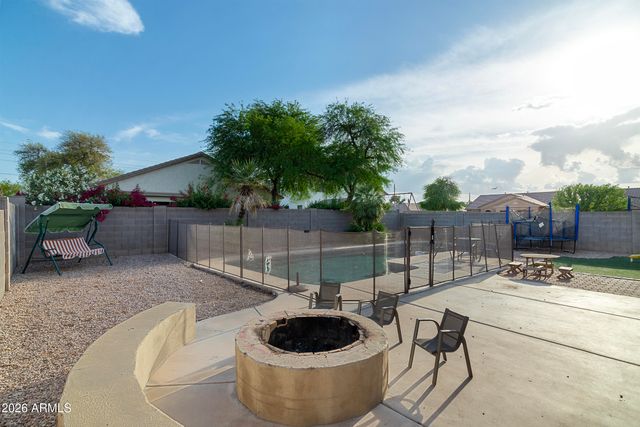 1053 E HARVEST Road, San Tan Valley, AZ 85140