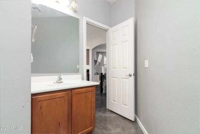 1053 E HARVEST Road, San Tan Valley, AZ 85140