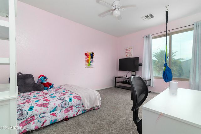 1053 E HARVEST Road, San Tan Valley, AZ 85140