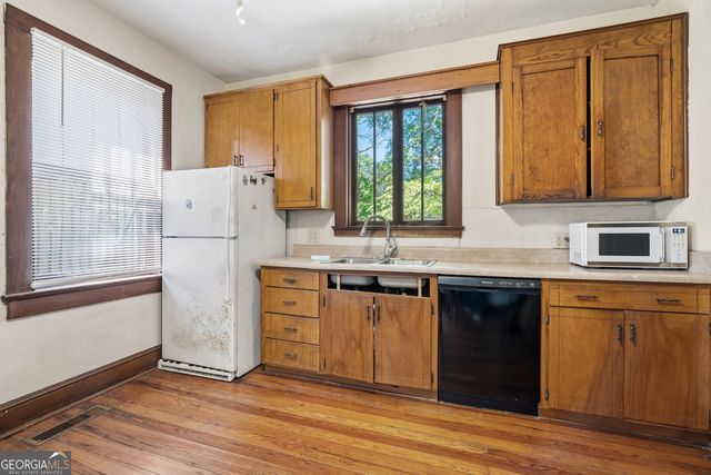 131 E Baldwin Street, Milledgeville, GA 31061