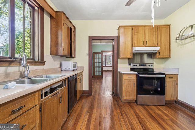 131 E Baldwin Street, Milledgeville, GA 31061