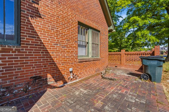 131 E Baldwin Street, Milledgeville, GA 31061