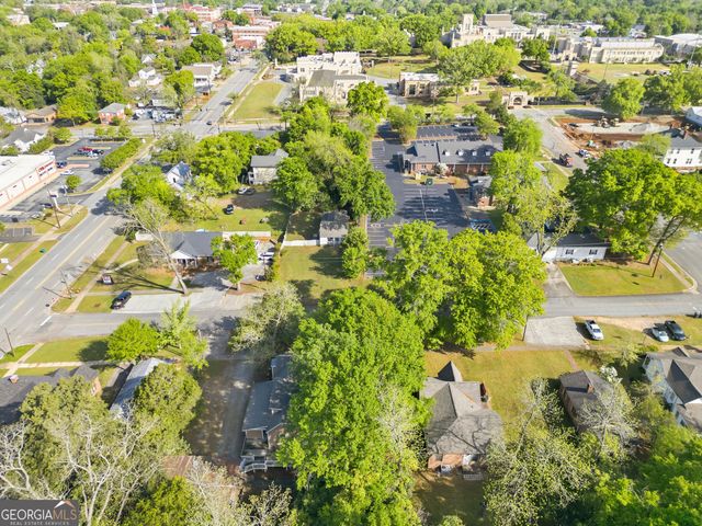 131 E Baldwin Street, Milledgeville, GA 31061