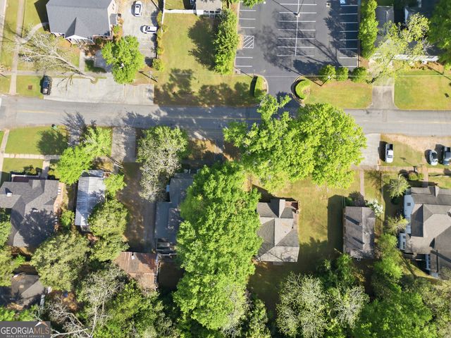 131 E Baldwin Street, Milledgeville, GA 31061