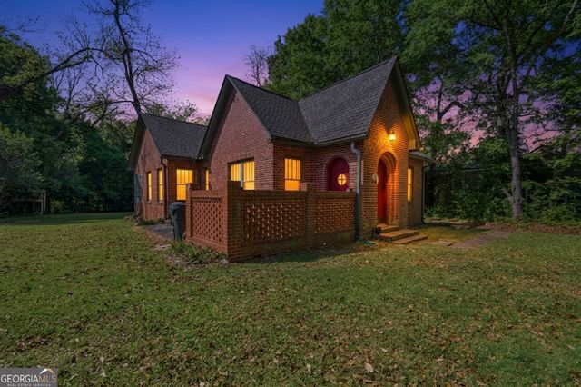 131 E Baldwin Street, Milledgeville, GA 31061