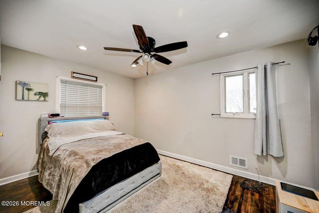 6 Meadowbrook Drive, Howell, NJ 07731