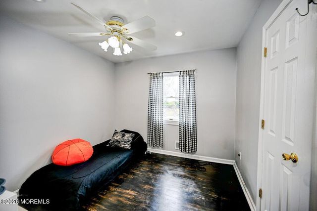 6 Meadowbrook Drive, Howell, NJ 07731