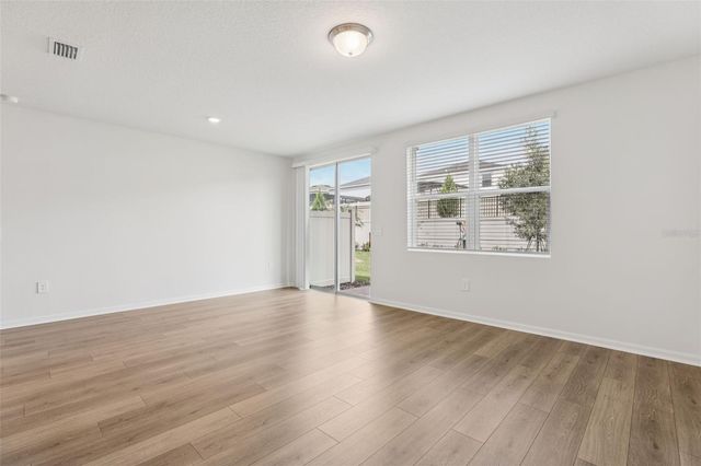 16346 BIRD OF PARADISE AVENUE, Clermont, FL 34714