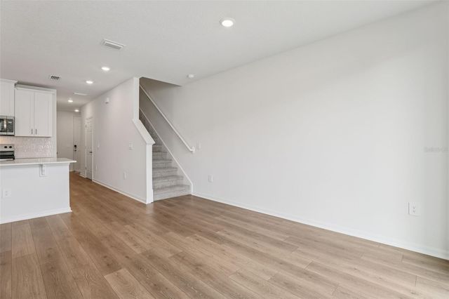 16346 BIRD OF PARADISE AVENUE, Clermont, FL 34714