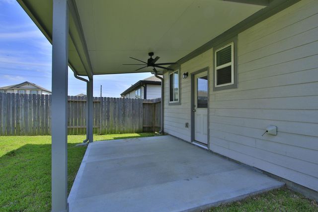 17714 Winnower Lane, Hockley, TX 77447