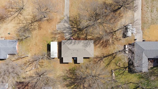 24243 S Highway 2, Vinita, OK 74301