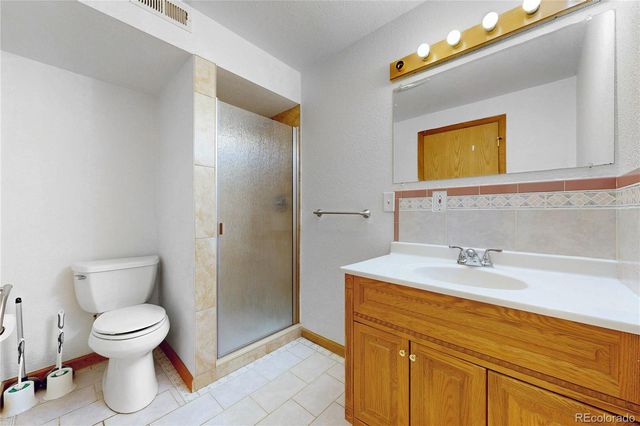 2651 Westlake Court, Longmont, CO 80503