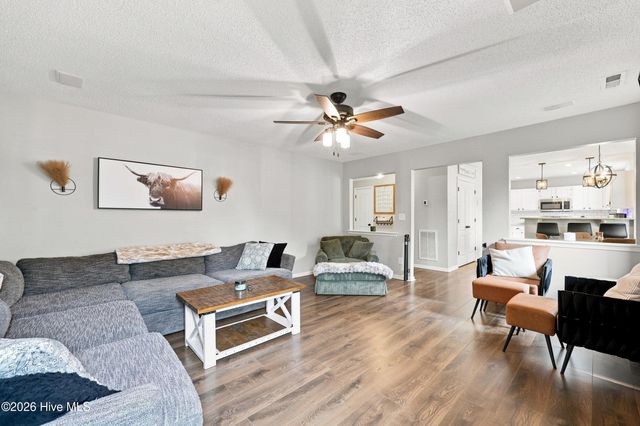 204 Eagle Creek Road, Moyock, NC 27958
