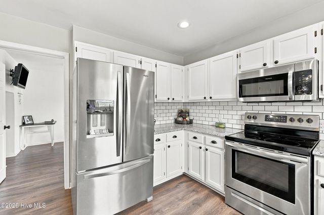 204 Eagle Creek Road, Moyock, NC 27958