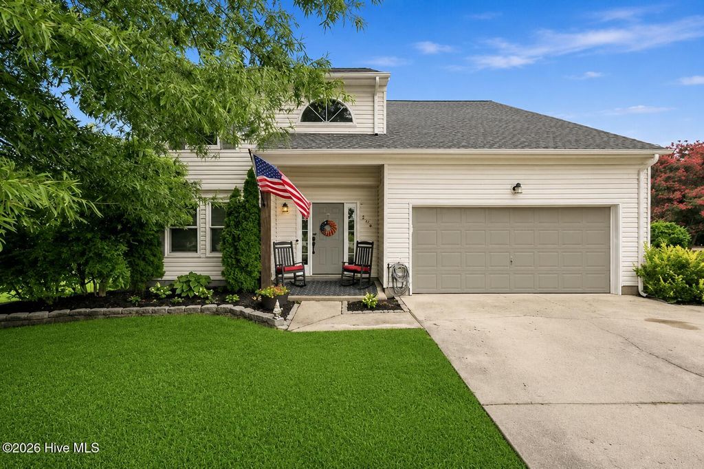 204 Eagle Creek Road, Moyock, NC 27958