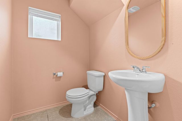 7116 Silver Star LN 75, Austin, TX 78744