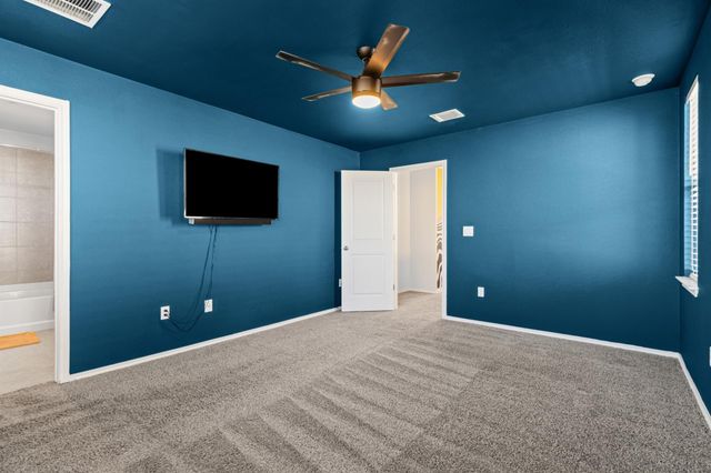 7116 Silver Star LN 75, Austin, TX 78744