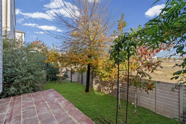 7116 Silver Star LN 75, Austin, TX 78744