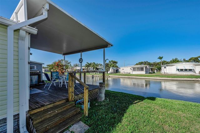 4454 TUCKER SQUARE, New Port Richey, FL 34652