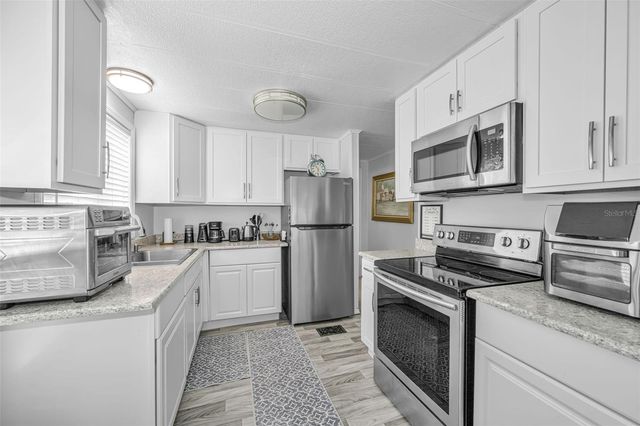 4454 TUCKER SQUARE, New Port Richey, FL 34652