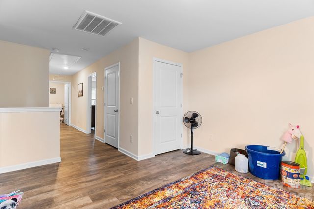 2859 Sherrills Stream Drive, Sherrills Ford, NC 28673
