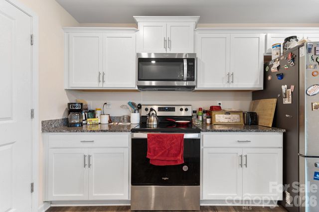 2859 Sherrills Stream Drive, Sherrills Ford, NC 28673