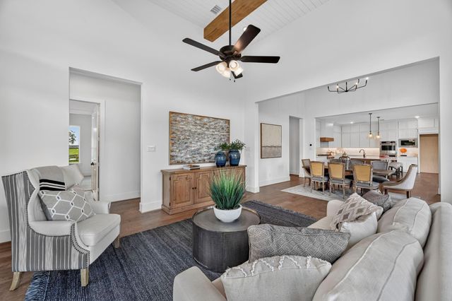 104 Bentwood Meadow Lane, Montgomery, TX 77356