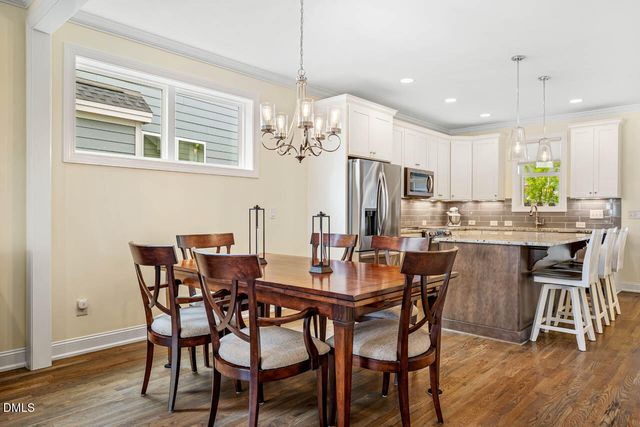 297 Beacon Ridge Boulevard, Chapel Hill, NC 27516