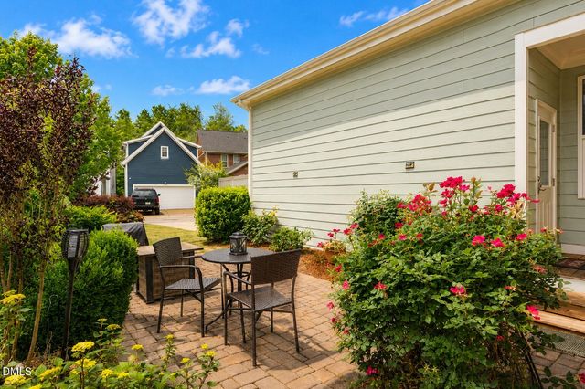 297 Beacon Ridge Boulevard, Chapel Hill, NC 27516