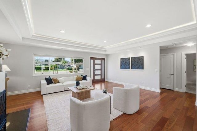 17881 Los Alamos Drive, Saratoga, CA 95070