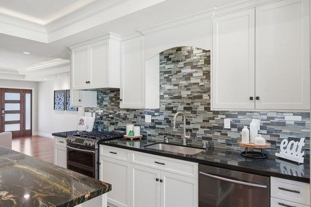 17881 Los Alamos Drive, Saratoga, CA 95070