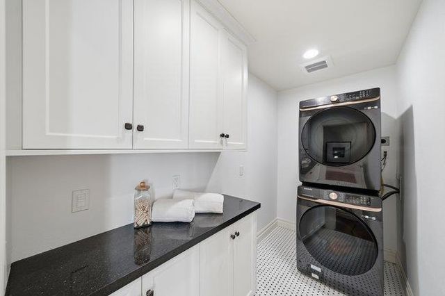 17881 Los Alamos Drive, Saratoga, CA 95070