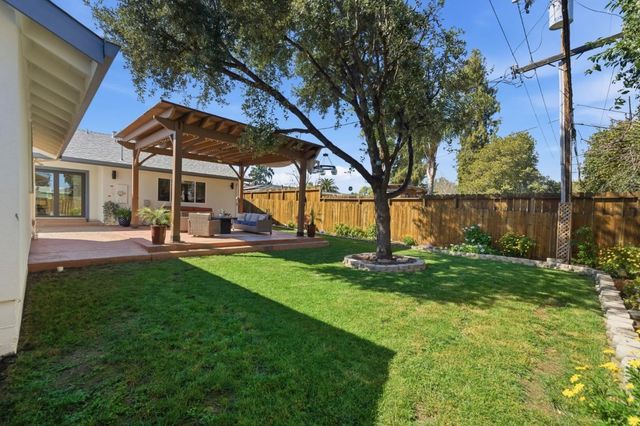 17881 Los Alamos Drive, Saratoga, CA 95070